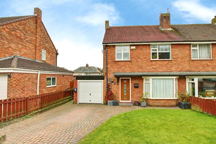 3 Bedroom Semi Detached House For Sale In Westcott Drive, Durham, DH1