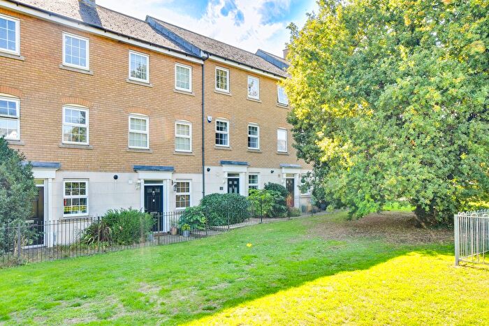 3 Bedroom Town House For Sale In Little Canfield, Dunmow, CM6