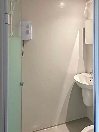 7 Bedroom Apartment To Rent In Stokes Croft, Bristol, BS1