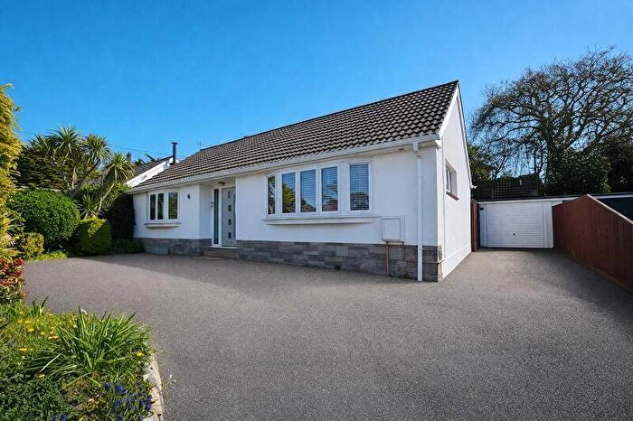 2 Bedroom Detached Bungalow For Sale In Farm Lane South, Barton On Sea, Hampshire., BH25
