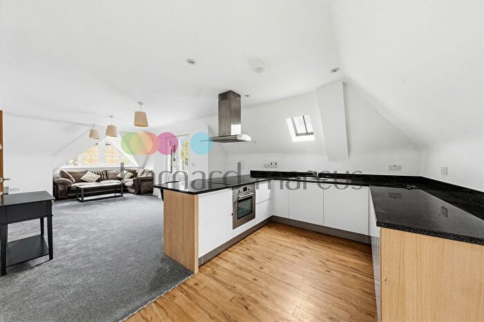 2 Bedroom Flat To Rent In Croham Road, South Croydon, CR2