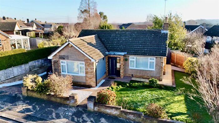 3 Bedroom Detached Bungalow For Sale In Rushmere Crescent, Rushmere, Northampton, NN1