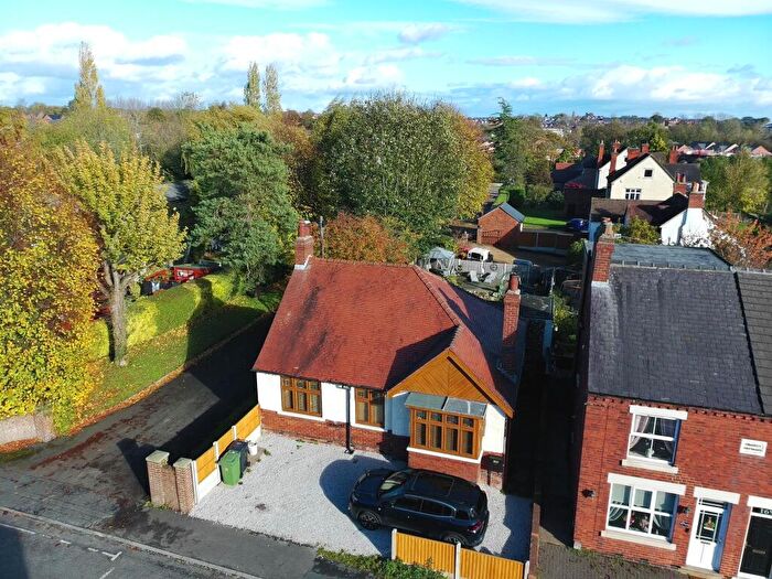 3 Bedroom Detached Bungalow For Sale In Derby Road, Marehay, Ripley, DE5