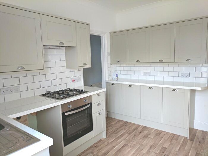 2 Bedroom Terraced House To Rent In Stoke, Plymouth *Available With Zero Deposit Guarantee*, PL2