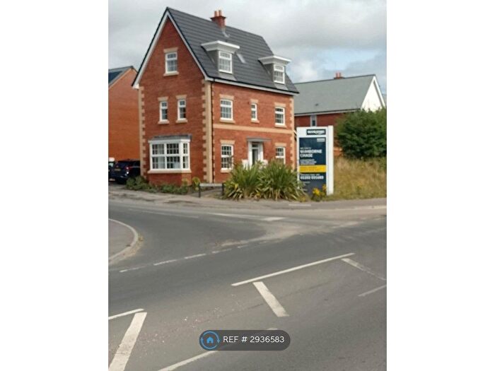 4 Bedroom Detached House To Rent In Wheatsheaf Road, Wimborne, BH21
