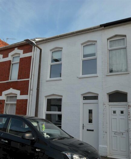 3 Bedroom Terraced House To Rent In Bell Street, Barry, CF62
