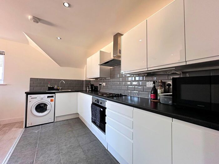 2 Bedroom Flat To Rent In Paynes Road, Southampton, SO15
