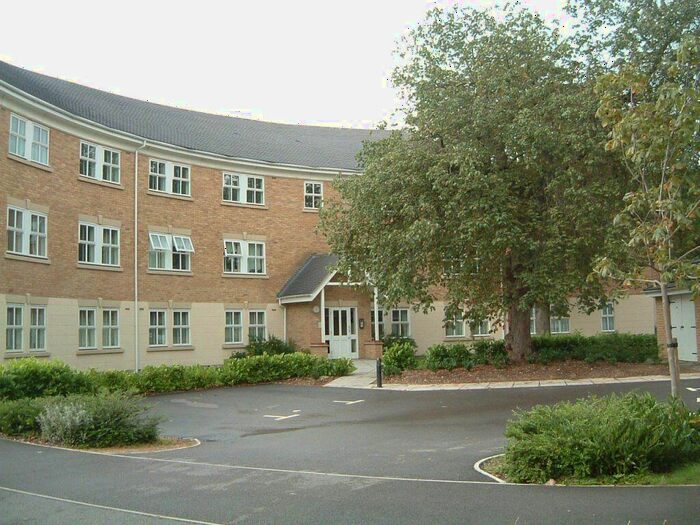2 Bedroom Flat To Rent In Castleview Catchment, SL3