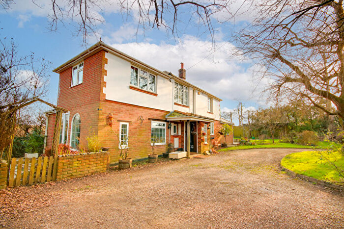 3 Bedroom Detached House For Sale In West End! Character Cottage With Further Potential!, SO30
