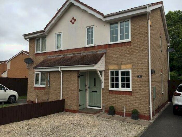 2 Bedroom Property To Rent In Clare Grove, Thorpe Astley, Braunstone, Leicester, LE3