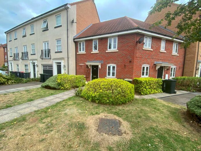 2 Bedroom House To Rent In Cartwright Way, Beeston, NG9