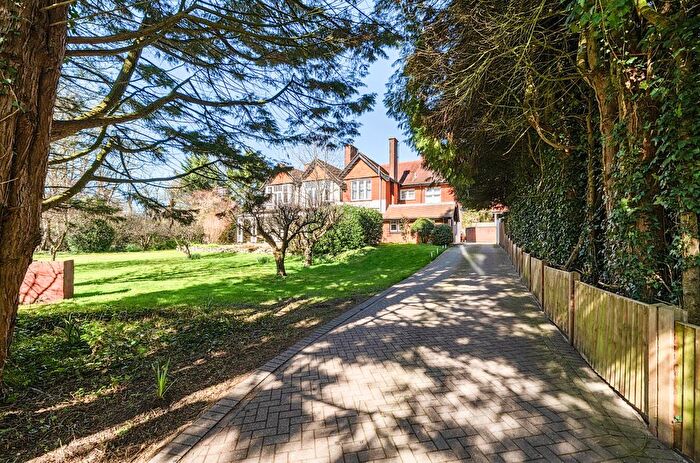 1 Bedroom Flat For Sale In Southdown Court, Southdown Road, Winchester, Hampshire, SO21