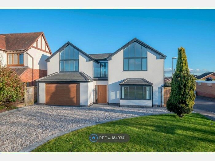 6 Bedroom Detached House To Rent In Lea Green Lane, Birmingham, B47