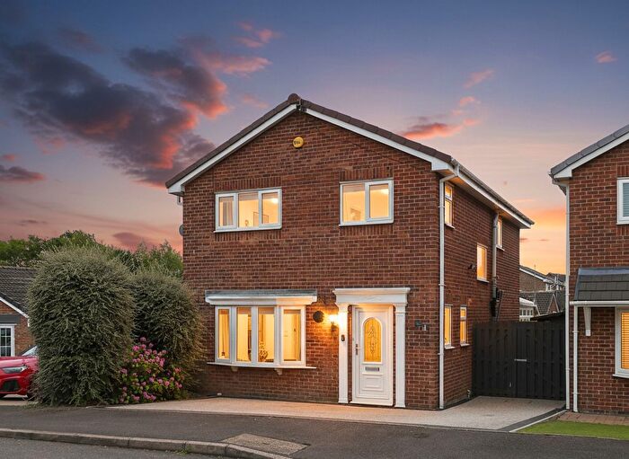 4 Bedroom Detached House For Sale In Fernbank Drive, Eckington, S21