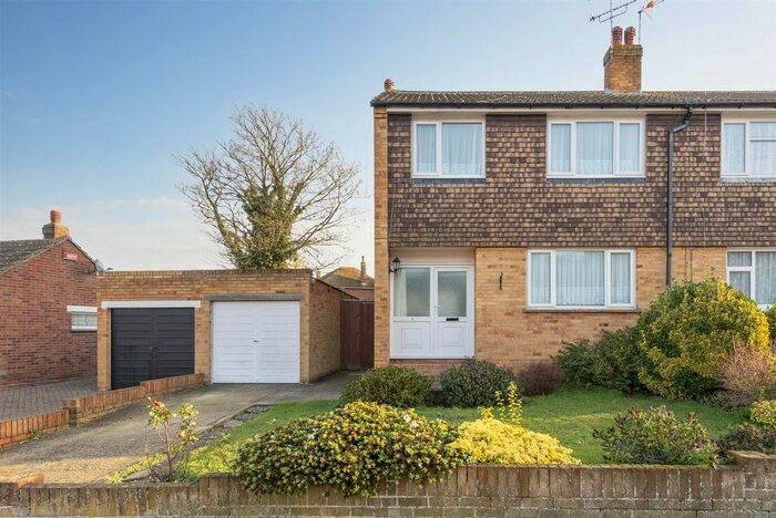 3 Bedroom Semi-Detached House To Rent In Elmley Way, Margate CT9