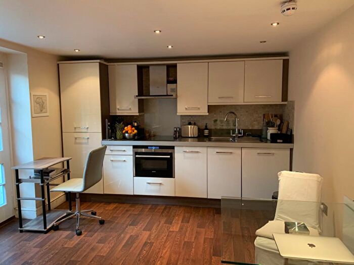 1 Bedroom Flat To Rent In Walton Street Jericho Oxford, OX1