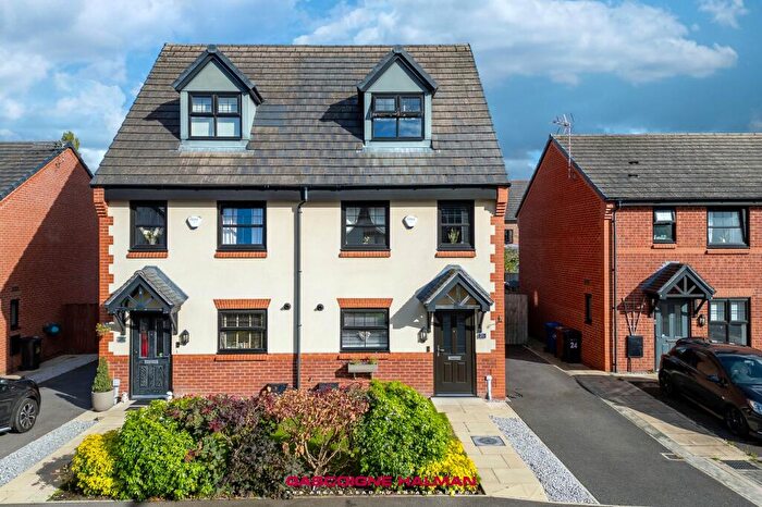 3 Bedroom Semi Detached House For Sale In Bramble Way, Hazel Grove, SK7