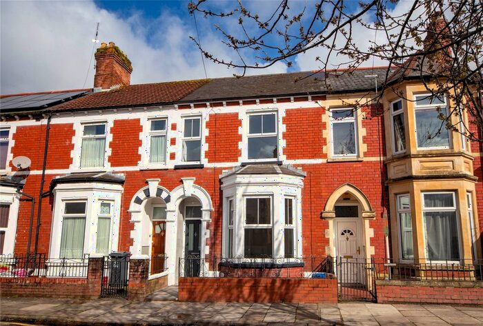 3 Bedroom Terraced House To Rent In Chester Place, Grangetown, Cardiff, CF11
