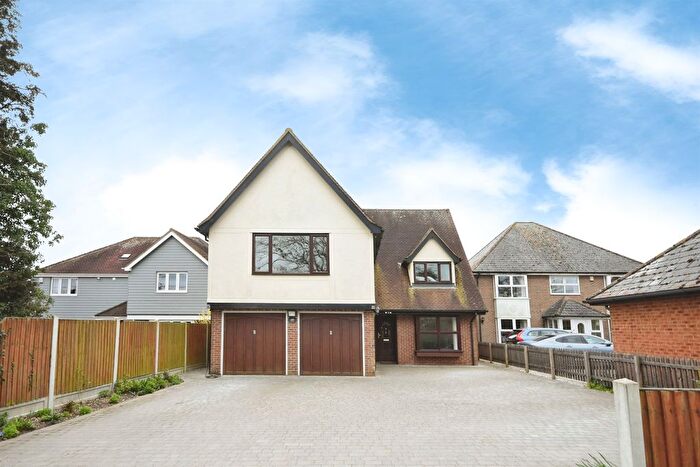 4 Bedroom Detached House For Sale In Pennsylvania Lane, Tiptree, Colchester, CO5