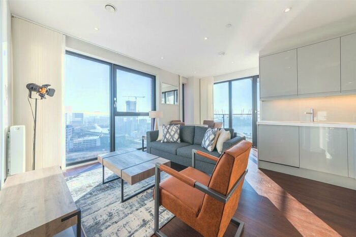 1 Bedroom Apartment To Rent In Avalon Point, Silvocea Way, Orchard Wharf, London, E14