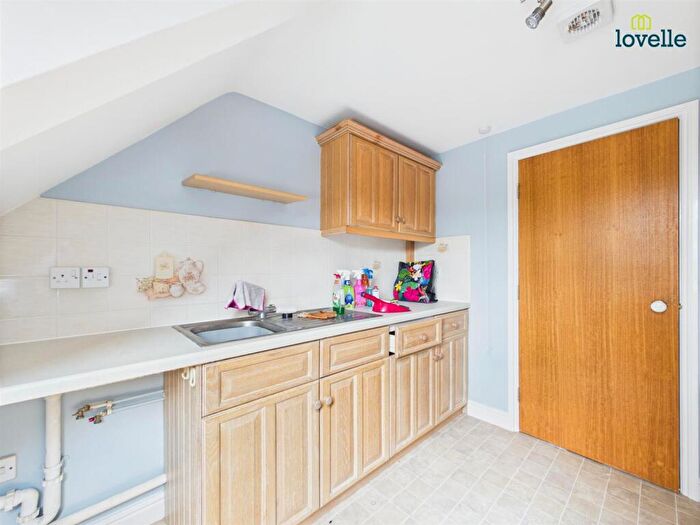 2 Bedroom Flat To Rent In Cabourne Court, Lincoln, LN2