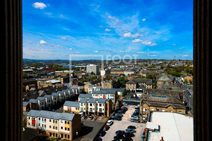 1 Bedroom Apartment To Rent In Highpoint, Luxurious Living, Bradford, BD1