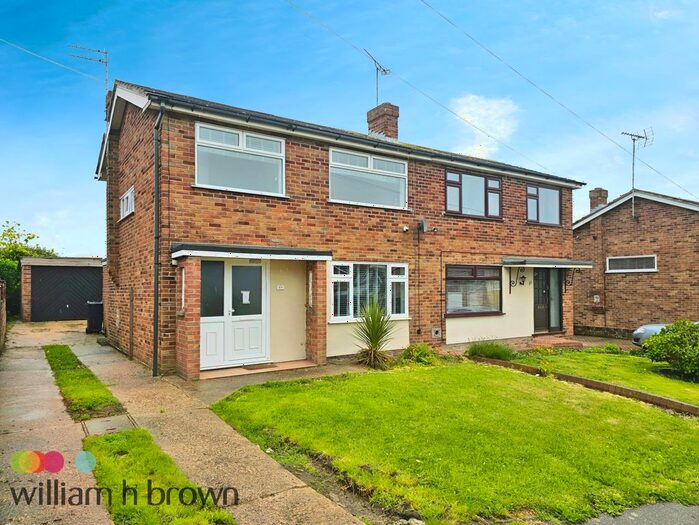 3 Bedroom Semi-Detached House To Rent In Deepdale Road, Dovercourt, Harwich, CO12