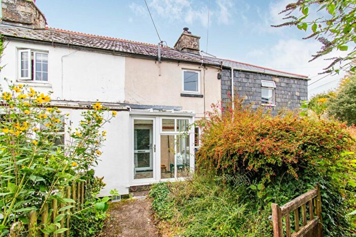 2 Bedroom Terraced House For Sale In Crow's Nest, Liskeard, PL14