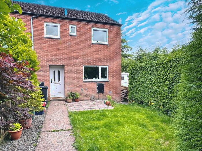 3 Bedroom End Of Terrace House For Sale In Dolgwenith, Llanidloes, Powys, SY18
