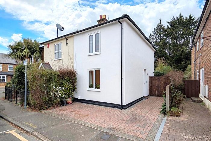 2 Bedroom Semi-Detached House To Rent In Woking Town Centre, Surrey, GU21