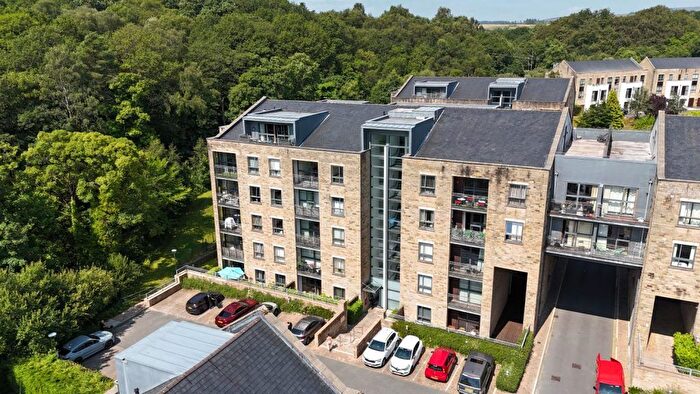 2 Bedroom Flat To Rent In Deakins Mill Way, Egerton, Bolton, BL7