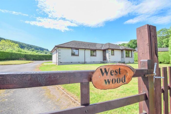 4 Bedroom Detached Bungalow For Sale In Westwood, Lower Balmacaan, Drumnadrochit, IV63