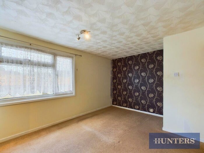 2 Bedroom End Of Terrace House To Rent In Carnaby Avenue, Bridlington, YO16