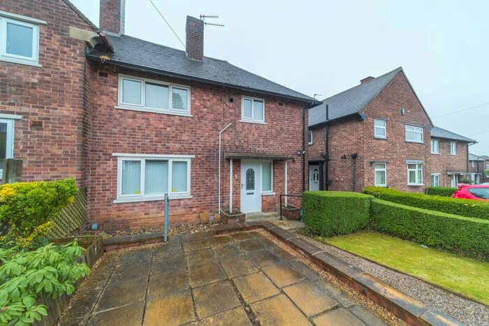 3 Bedroom Semi-Detached House To Rent In Jaunty View, Sheffield, S12
