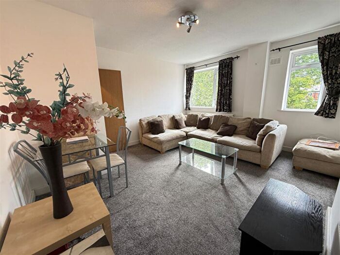 2 Bedroom Apartment To Rent In Redmires Court, St James` Park, Eccles New Road, M5
