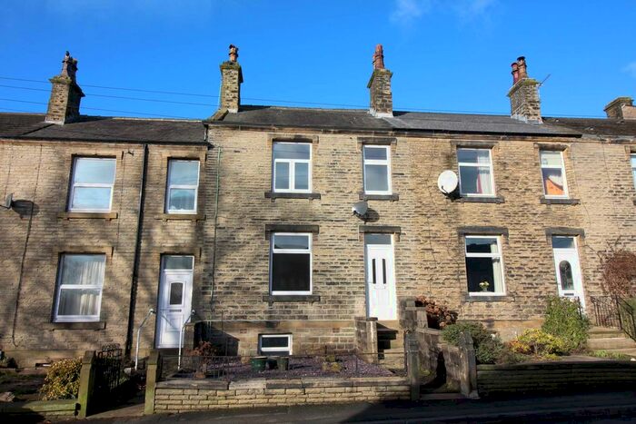 4 Bedroom Terraced House To Rent In Helme Lane, Meltham, HD9