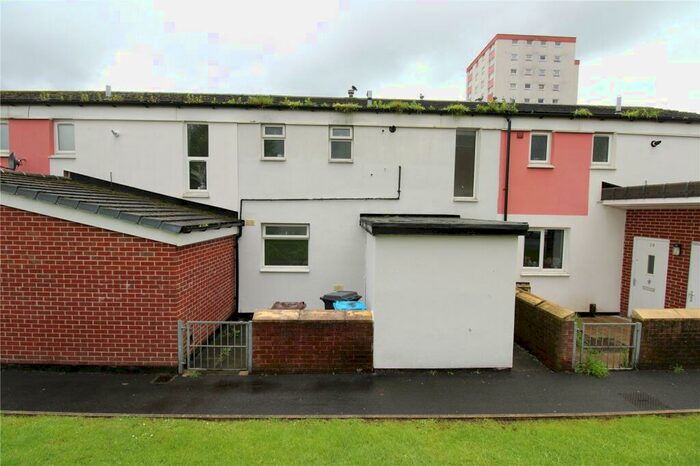 3 Bedroom Terraced House To Rent In Walsh Street, Chadderton, Oldham, OL9