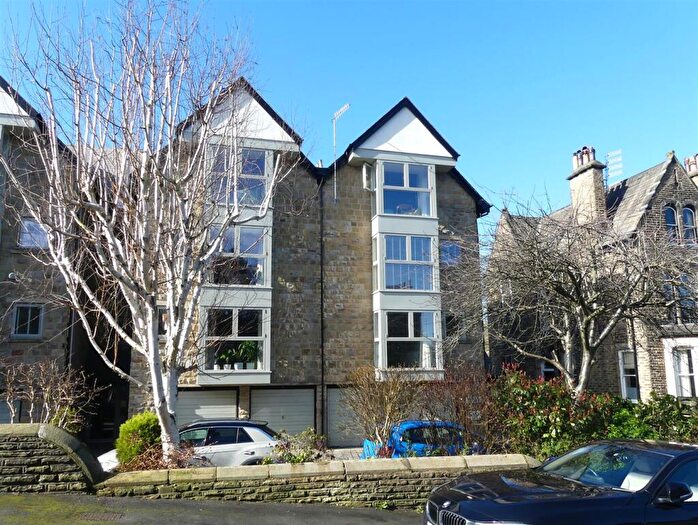 2 Bedroom Apartment To Rent In Parish Ghyll Road, Ilkley, LS29