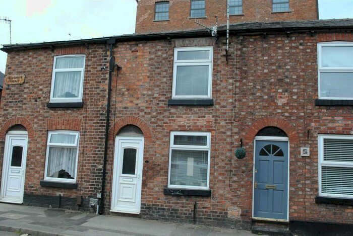 2 Bedroom Terraced House To Rent In St Johns Road, Macclesfield, SK11