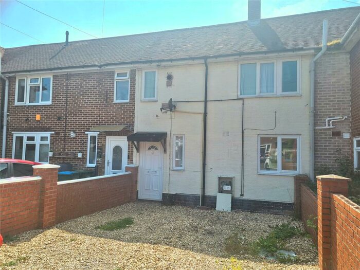 2 Bedroom House To Rent In Aldermoor Avenue, Southampton, Hampshire, SO16