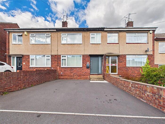 3 Bedroom Terraced House For Sale In Willis Road, Kingswood, Bristol, BS15