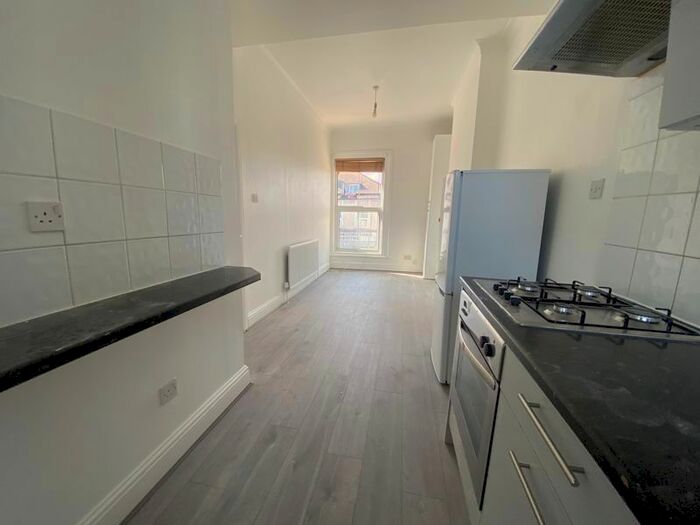 Property To Rent In Streatham Road, Mitcham, CR4