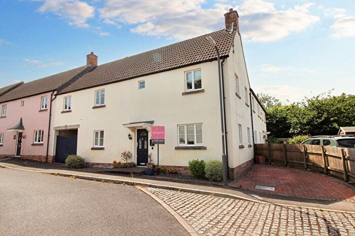 4 Bedroom Terraced House For Sale In Prowse Close, Thornbury, BS35