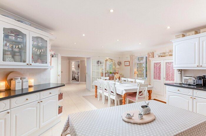 5 Bedroom Detached House For Sale In Chalk Lane, Hindon, Salisbury, SP3