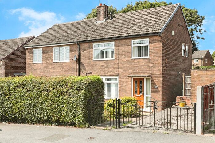 3 Bedroom Semi-Detached House For Sale In Cedar Drive, Maltby, Rotherham, S66