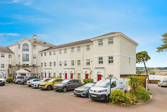 4 Bedroom Town House To Rent In Highcliffe Mews, Paignton, TQ4