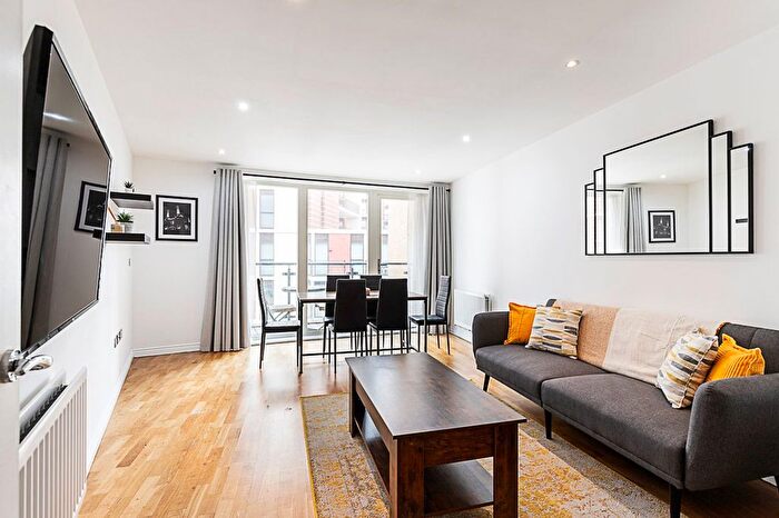 1 Bedroom Flat To Rent In Nine Elms, SW8