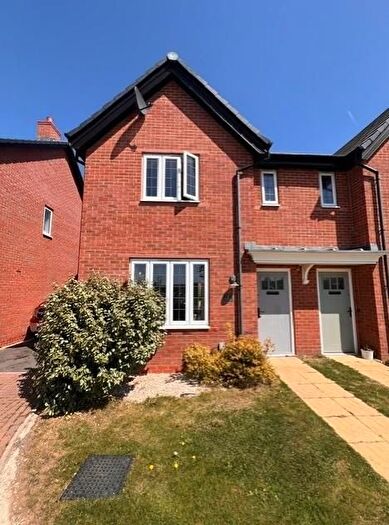 3 Bedroom Semi Detached House For Sale In Watlington, Oxfordshire, OX49
