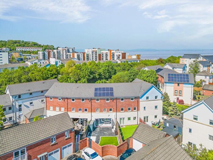 4 Bedroom Terraced House For Sale In Guillemot Road, Portishead, Bristol, Somerset, BS20