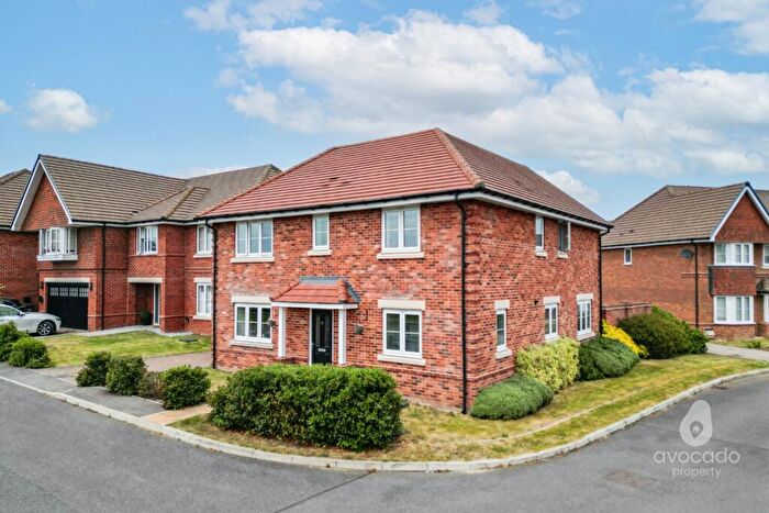 4 Bedroom Detached House For Sale In Langford Avenue, Spencers Wood, RG7